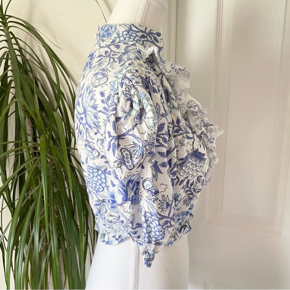 HEMANT & NANDITA Blue and White Floral Puff-Sleeve Blouse - Picture 12 of 16
